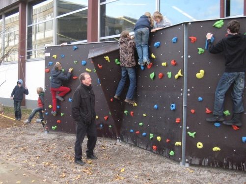 Boulderwand2 thumb